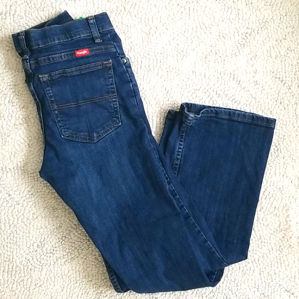 14 Wrangler Jeans